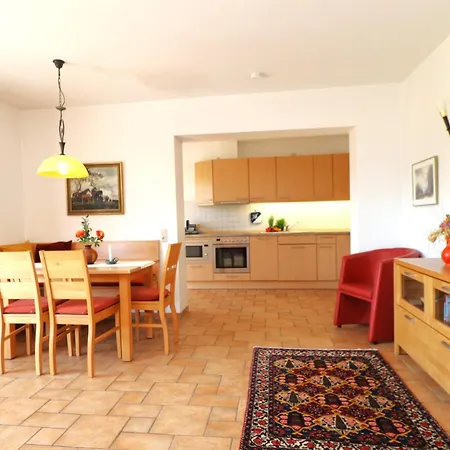 Stueckweg Schlehenhaus, App 01 * Prerow