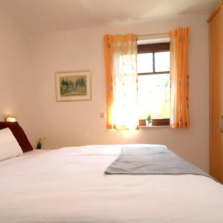 Stueckweg Schlehenhaus, App 01 * Prerow